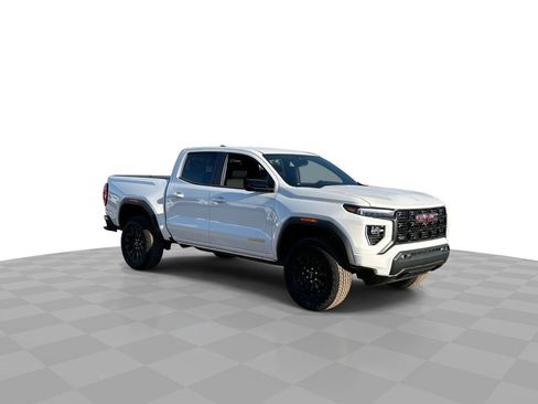 New 2026 GMC Canyon Elevation w/ Convenience Package image 2