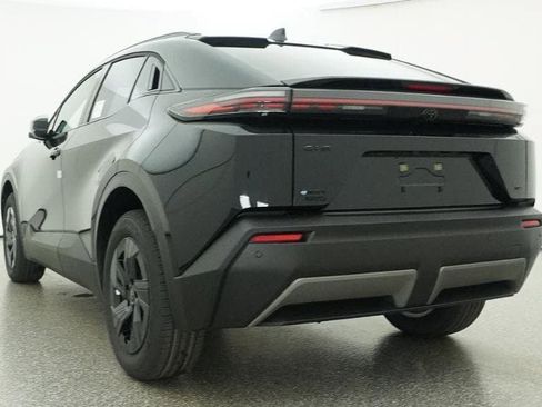 New 2026 Toyota C-HR AWD/4WD image 22
