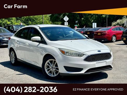 Used 2015 Ford Focus SE FWD image 1