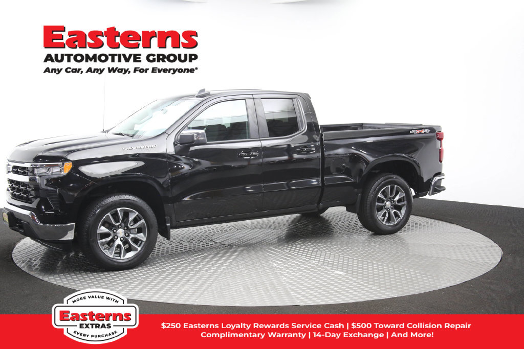 Used 2023 Chevrolet Silverado 1500 LT w/ Convenience Package II AWD/4WD image 58