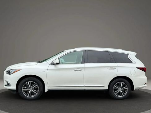 Used 2019 INFINITI QX60 Luxe w/ Essential Package AWD/4WD image 8