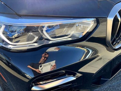 Used 2023 BMW X5 M50i w/ Executive Package image 26