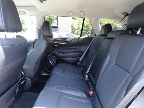 Used 2022 Subaru Outback Limited AWD/4WD image 20