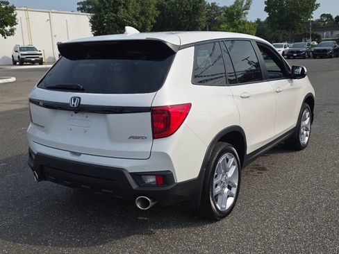 Used 2025 Honda Passport EX-L image 6