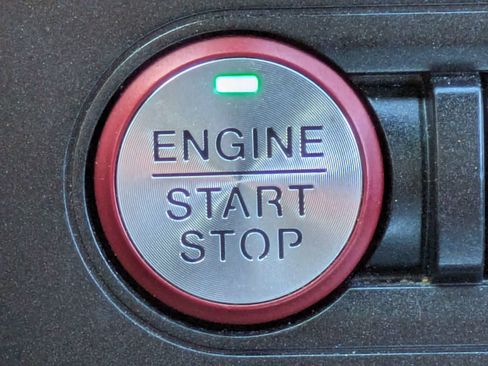 Used 2019 Ford Mustang EcoBoost image 30