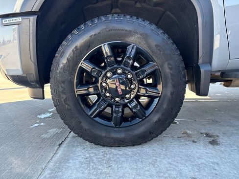 Used 2025 GMC Sierra 2500 AT4 w/ AT4 Premium Plus Package AWD/4WD image 32
