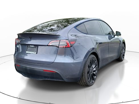 Used 2022 Tesla Model Y Performance AWD/4WD image 6