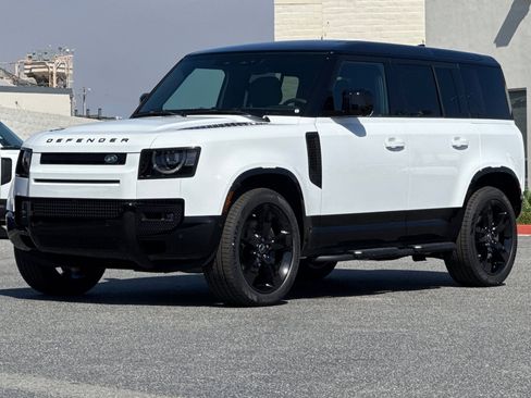 New 2025 Land Rover Defender 110 X-Dynamic SE image 1