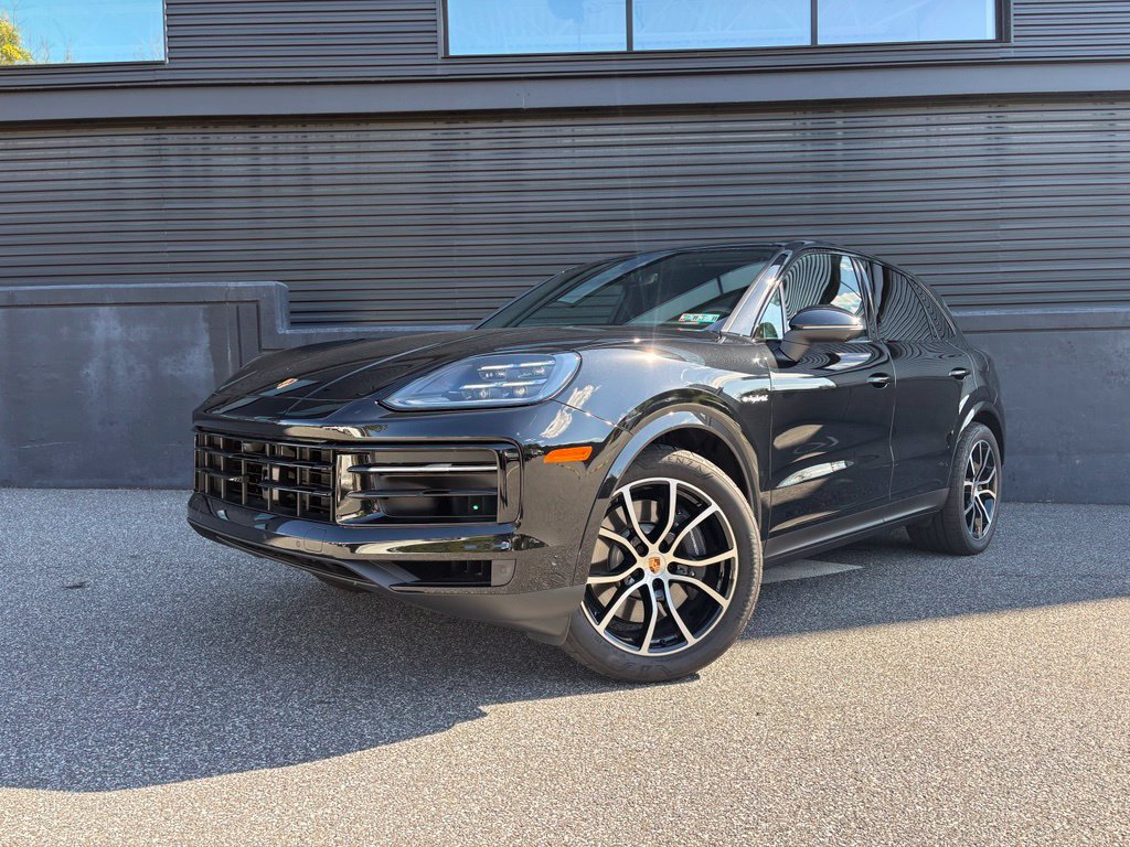 Certified 2026 Porsche Cayenne E-Hybrid AWD/4WD image 1