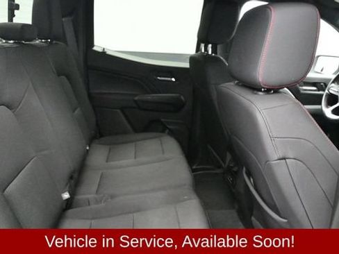 Used 2024 Chevrolet Colorado Z71 w/ Advanced Trailering Package AWD/4WD image 11