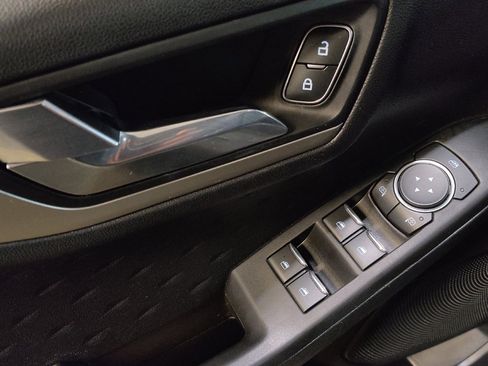 Used 2020 Ford Escape SE AWD/4WD image 27