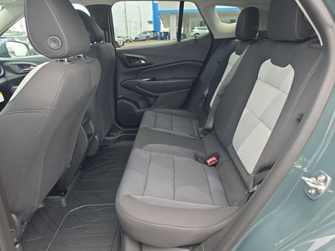 New 2026 Chevrolet Trax LS w/ LS Convenience Package FWD image 11