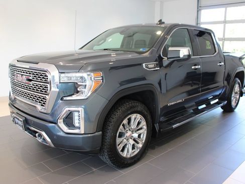 Used 2021 GMC Sierra 1500 Denali w/ Driver Alert Package II AWD/4WD image 12