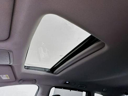 Used 2023 Honda Odyssey EX-L image 30