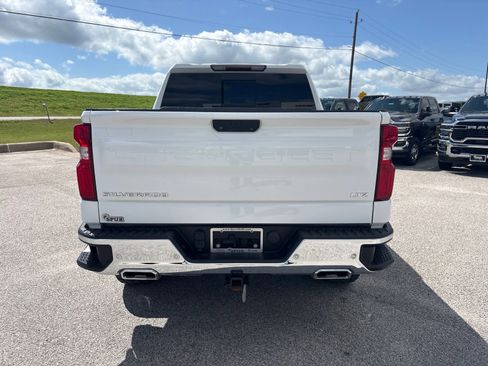 Used 2021 Chevrolet Silverado 1500 LTZ w/ LTZ Convenience Package II AWD/4WD image 5
