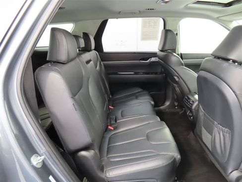 Used 2023 Hyundai Palisade SEL w/ Cargo Package AWD/4WD image 31