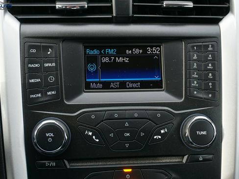 Used 2013 Ford Fusion SE image 29