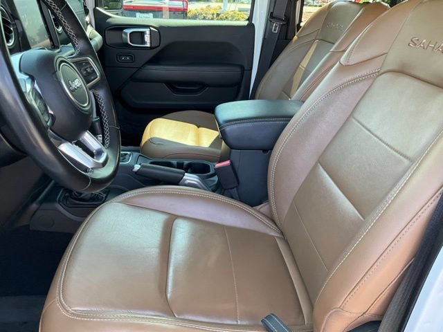Used 2022 Jeep Wrangler Unlimited Sahara AWD/4WD image 5