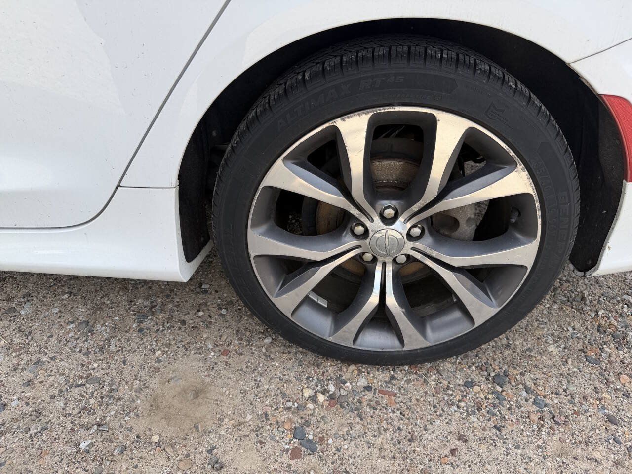 Used 2015 Chrysler 200 C w/ Navigation & Sound Group I FWD image 10