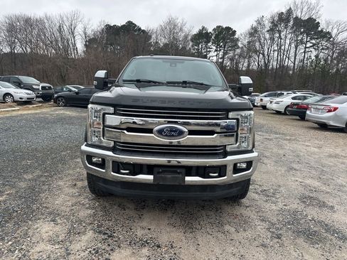 Used 2017 Ford F250 Lariat w/ Lariat Ultimate Package image 8