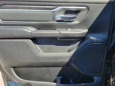 Used 2019 RAM 1500 Big Horn AWD/4WD image 16