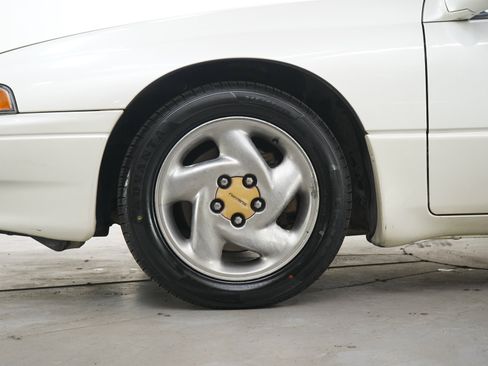 Used 1992 Subaru SVX AWD image 24