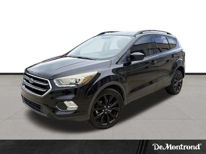 Used 2018 Ford Escape SE w/ SE Sport Appearance Package