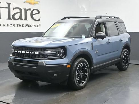 Used 2025 Ford Bronco Sport Outer Banks w/ Outer Banks Tech Package+ AWD/4WD image 34