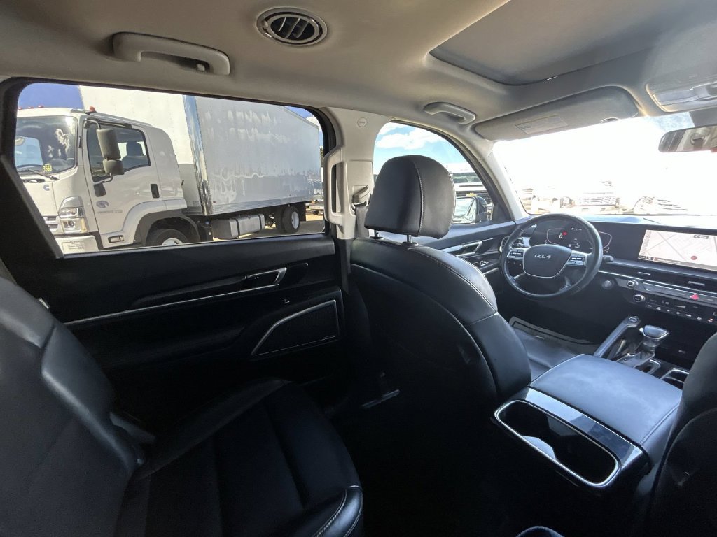 Used 2024 Kia Telluride S w/ S Sunroof Package AWD/4WD image 7