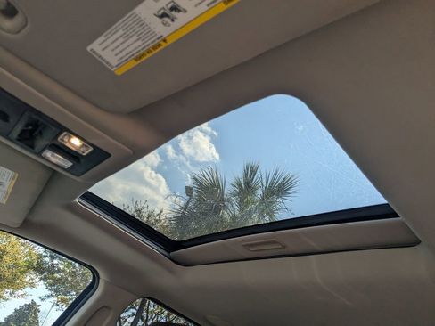 Used 2016 RAM 1500 Laramie Longhorn w/ Convenience Group image 19