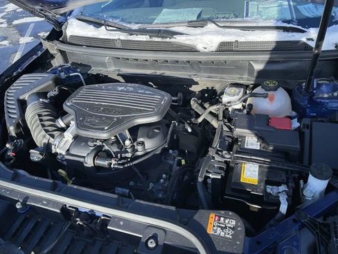 Used 2024 Cadillac XT5 Premium Luxury w/ LPO, Floor Liner Package image 32