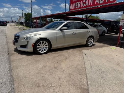 Used 2015 Cadillac CTS Luxury RWD image 3