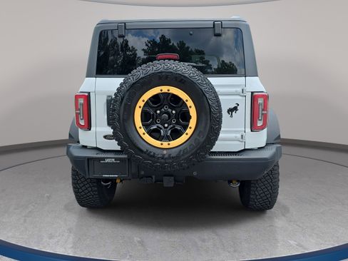 Used 2023 Ford Bronco Badlands AWD/4WD image 7
