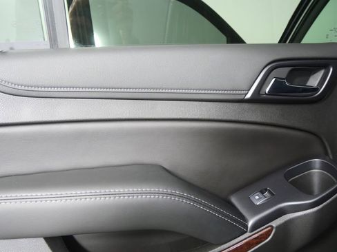 Used 2018 GMC Yukon SLT RWD image 12