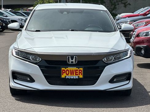 Used 2019 Honda Accord Sport image 9