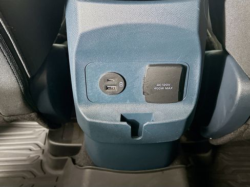 Used 2024 Ford Maverick XLT w/ XLT Luxury Package image 32