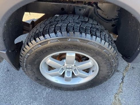 Used 2012 Nissan Titan PRO-4X image 9