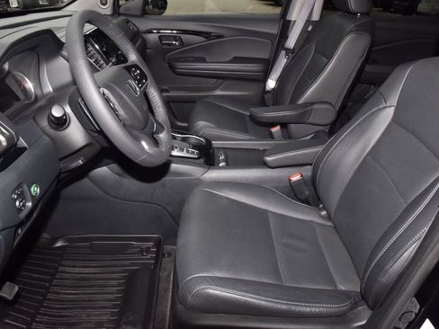 Used 2022 Honda Pilot Elite image 13