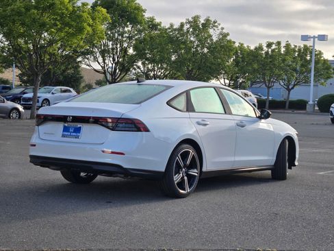 New 2026 Honda Accord SE image 4
