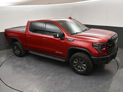 Used 2024 GMC Sierra 1500 AT4X image 22