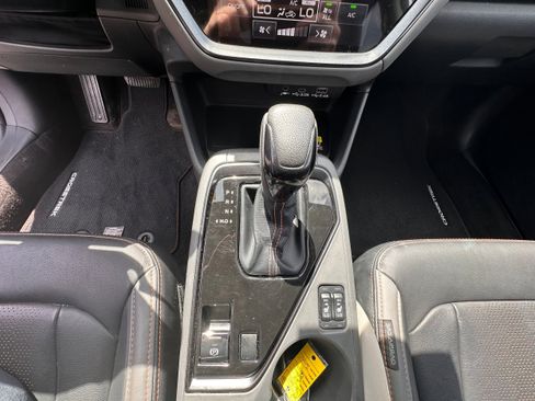 Certified 2024 Subaru Crosstrek 2.5i Limited AWD/4WD image 18