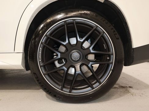 Used 2024 Mercedes-Benz GLE 53 AMG 4MATIC Coupe image 35