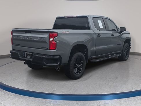 Used 2021 Chevrolet Silverado 1500 Custom Trail Boss AWD/4WD image 5