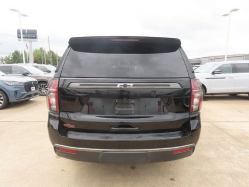 Used 2022 Chevrolet Tahoe Z71 AWD/4WD image 11