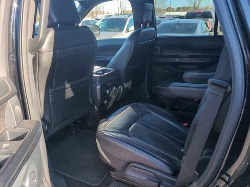 Used 2018 Ford Expedition Limited w/ Equipment Group 302A image 13
