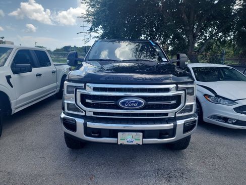 Used 2020 Ford F250 Lariat w/ Tremor Off-Road Package AWD/4WD image 2