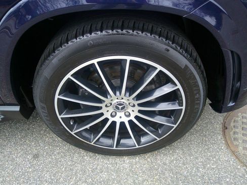 Used 2020 Mercedes-Benz GLE 350 4MATIC image 25