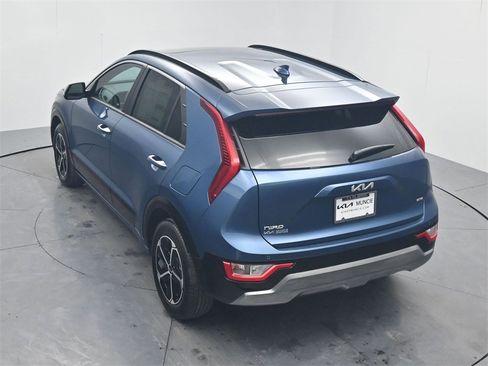 New 2026 Kia Niro SX image 50