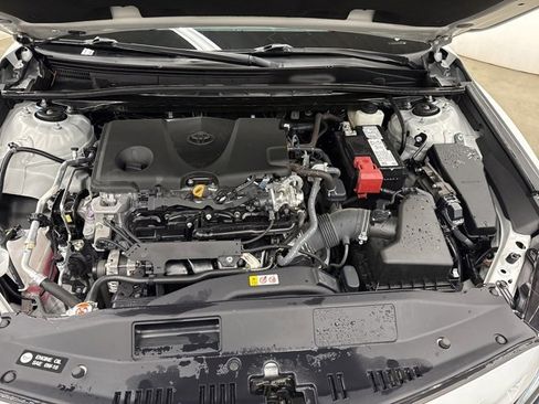 Used 2024 Toyota Camry XSE image 3