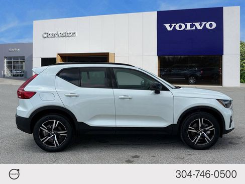 New 2026 Volvo XC40 B4 Core w/ Protection Package Premier FWD image 2